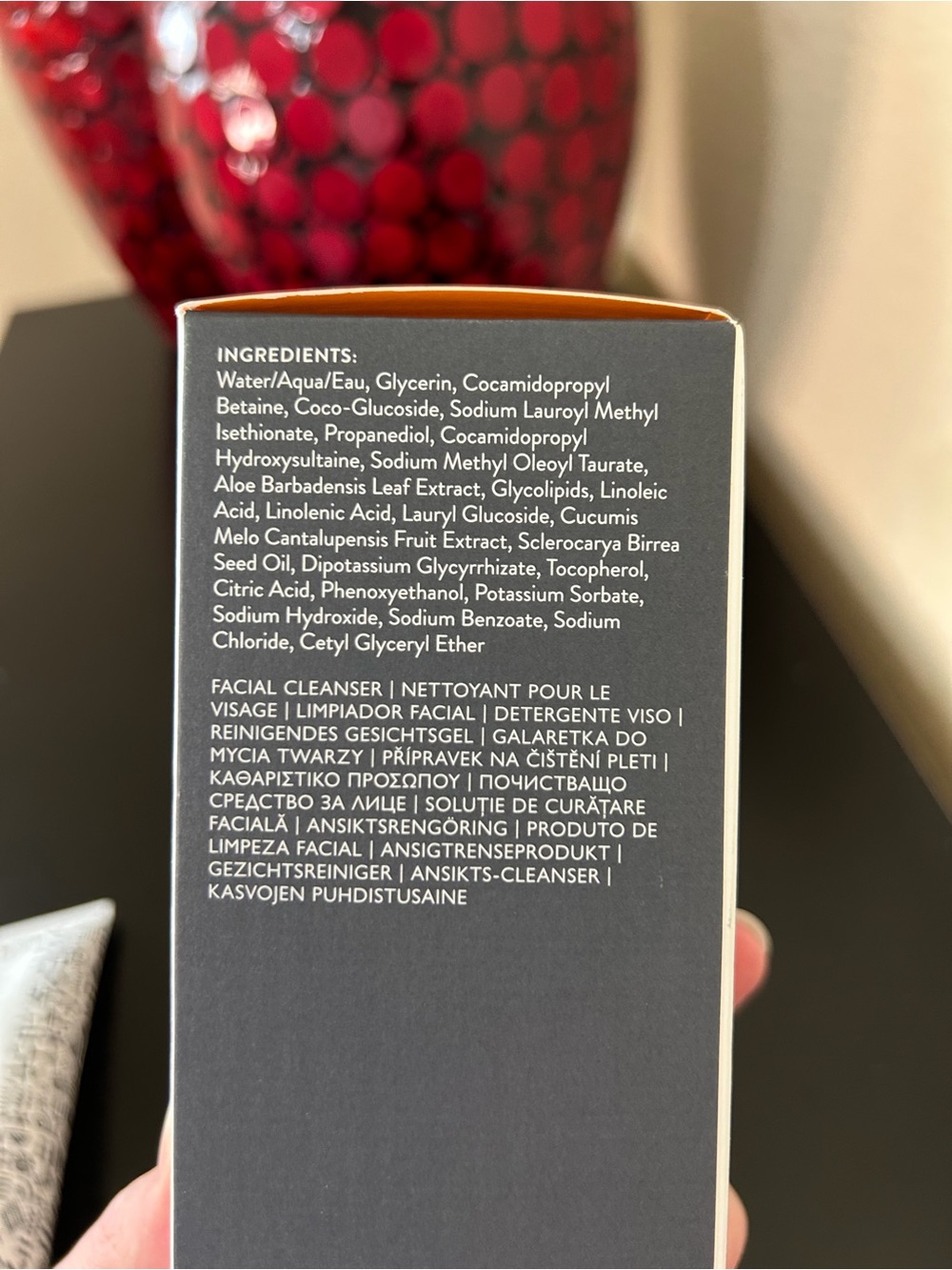 Drunk Elephant Beste No.9 Jelly Cleanser — White and Orange Packaging - Picture 9 of 17